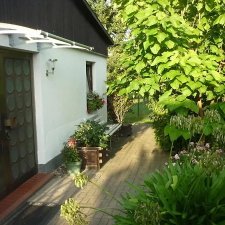 Holiday Flat In With Garden Daire *
