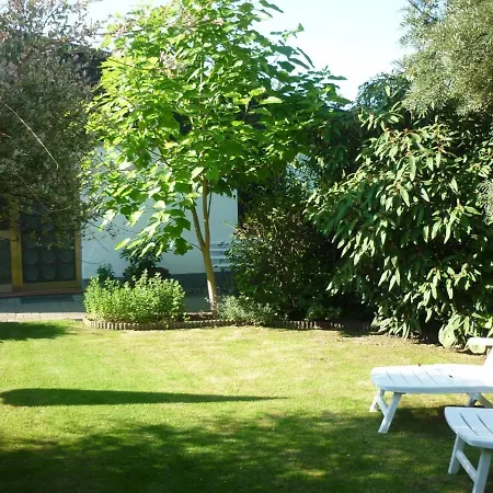 Holiday Flat In With Garden * Gross Kordshagen